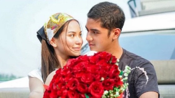 Cie, Ahmad Dhani Ungkap Dirinya Akan Bersanding dengan Maia Estianty di Pernikahan Al Ghazali
            - galeri foto