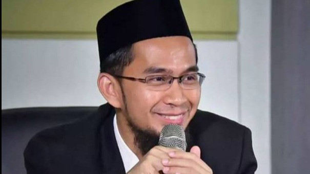 Ustaz Adi Hidayat