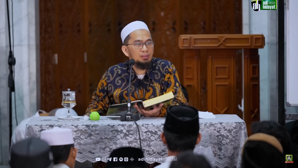 Potret Ustaz Adi Hidayat