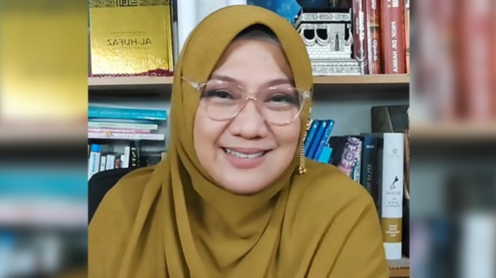 dr Aisah Dahlan