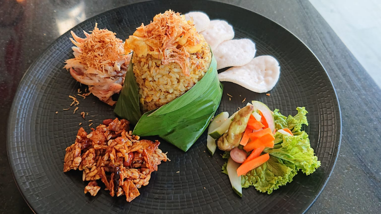 Nasi Goreng Krawu Kuning