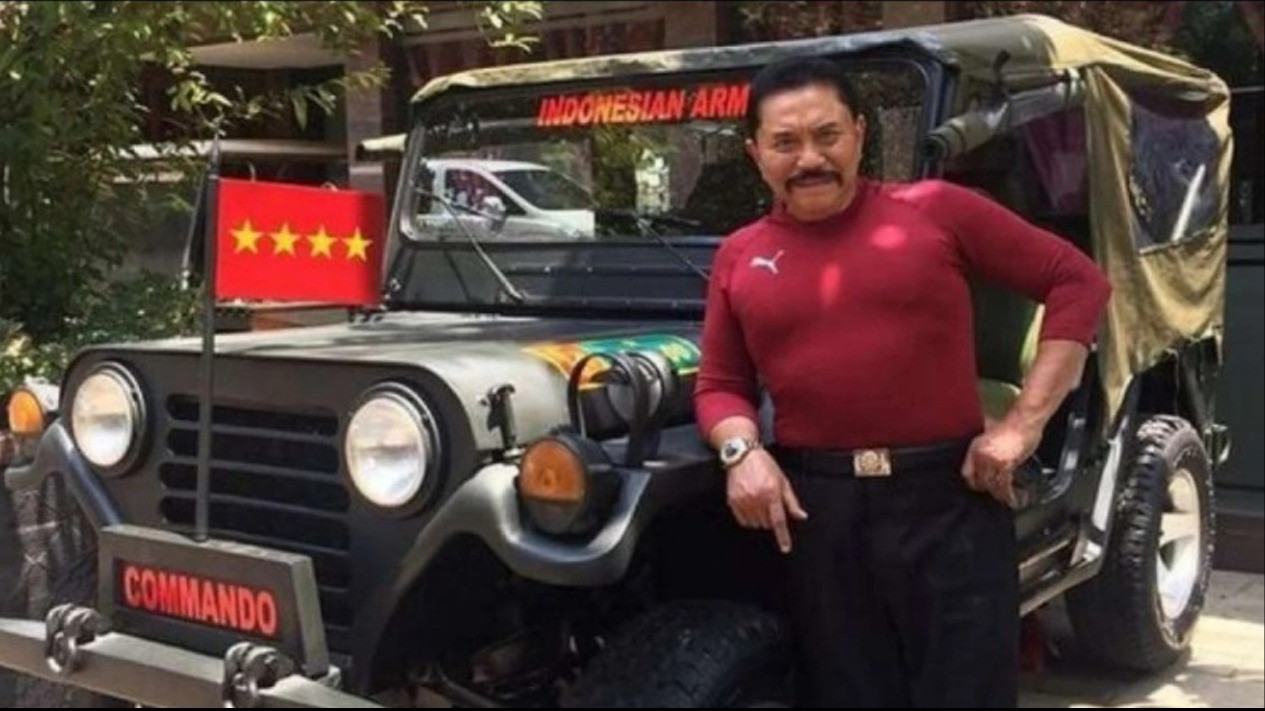 Tiba-tiba Muncul dan Bicara Membela Hercules, AM Hendropriyono Bukan Orang Sembarangan, Mertua Andika Perkasa Namanya Melegenda, Dialah...
            - galeri foto