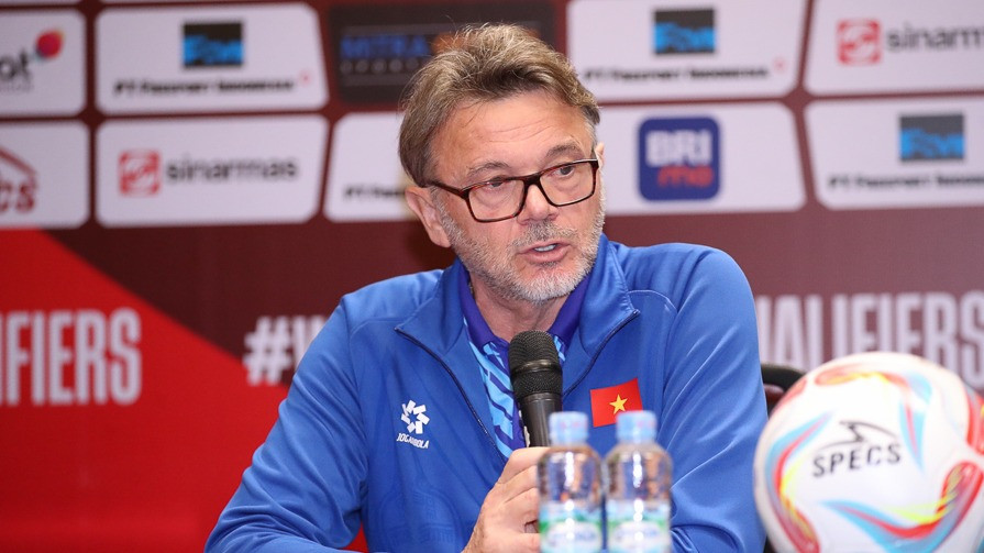 Update Terkini Pelatih Philippe Troussier pasca Dipecat dari Timnas Vietnam