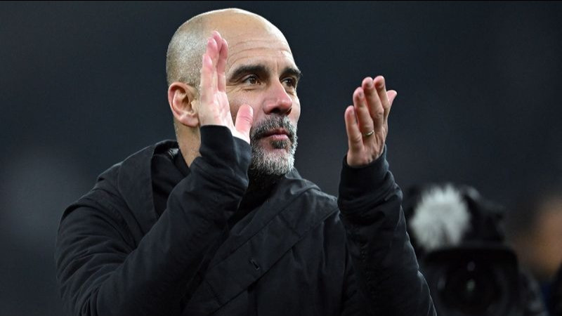 Respons Pep Guardiola usai Resmi Perpanjang Kontrak dengan Manchester City: Saya Punya Perasaan yang Sangat...
            - galeri foto