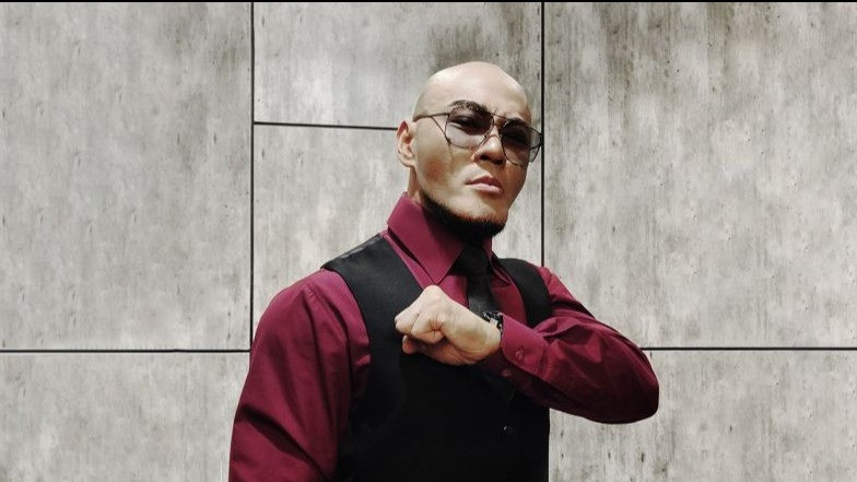 Artis Deddy Corbuzier.