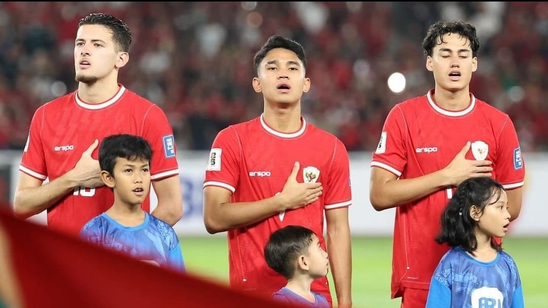 Pemain Timnas Indonesia Justin Hubner, Marselino Ferdinan, dan Rafael Struick