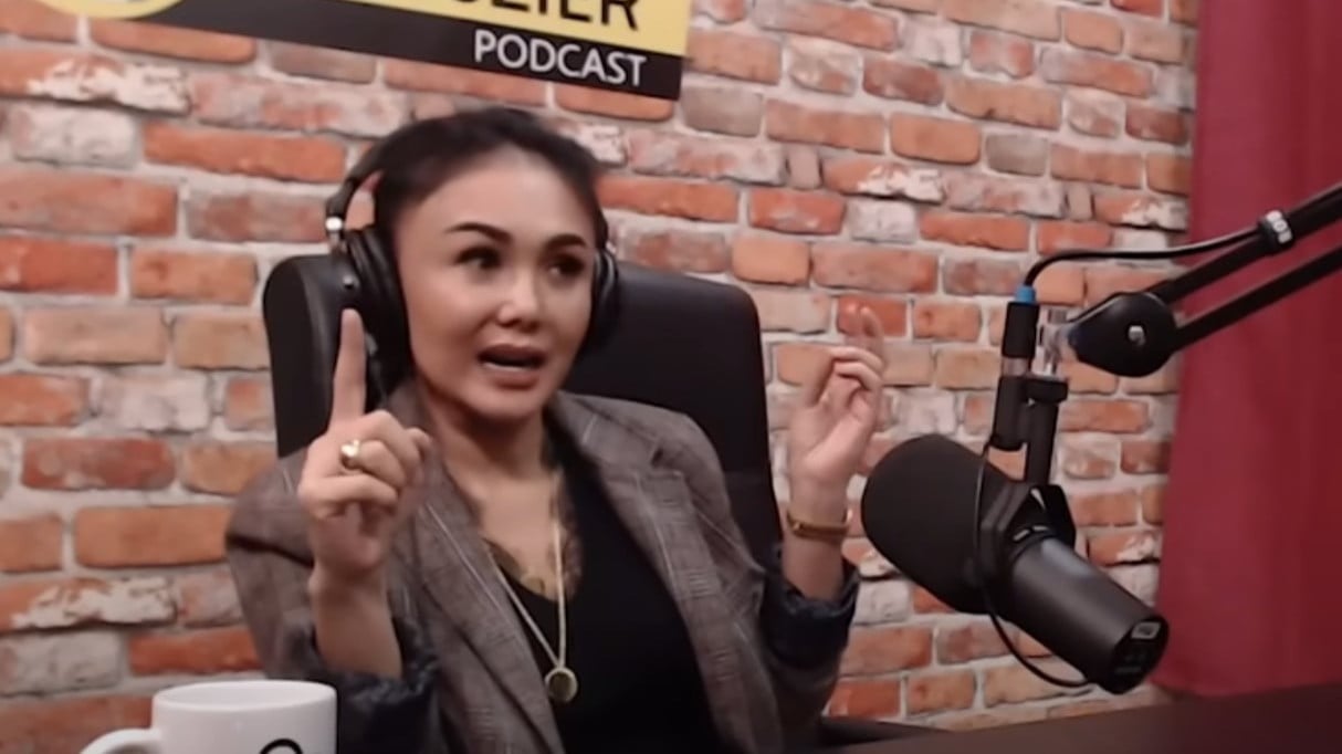 Sempat Heboh soal Artis Yuni Shara Ngaku Bisa Tetap Puas dengan Alat Bantu, Bagaimana Pandangan Islam? Buya Yahya Tegaskan Hukum Islam Sebenarnya....