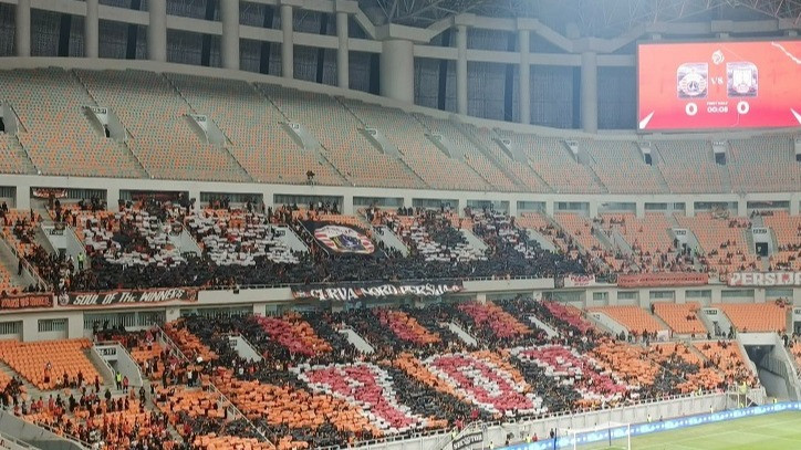 Koreo The Jakmania di laga Persija Jakarta kontra Persis Solo