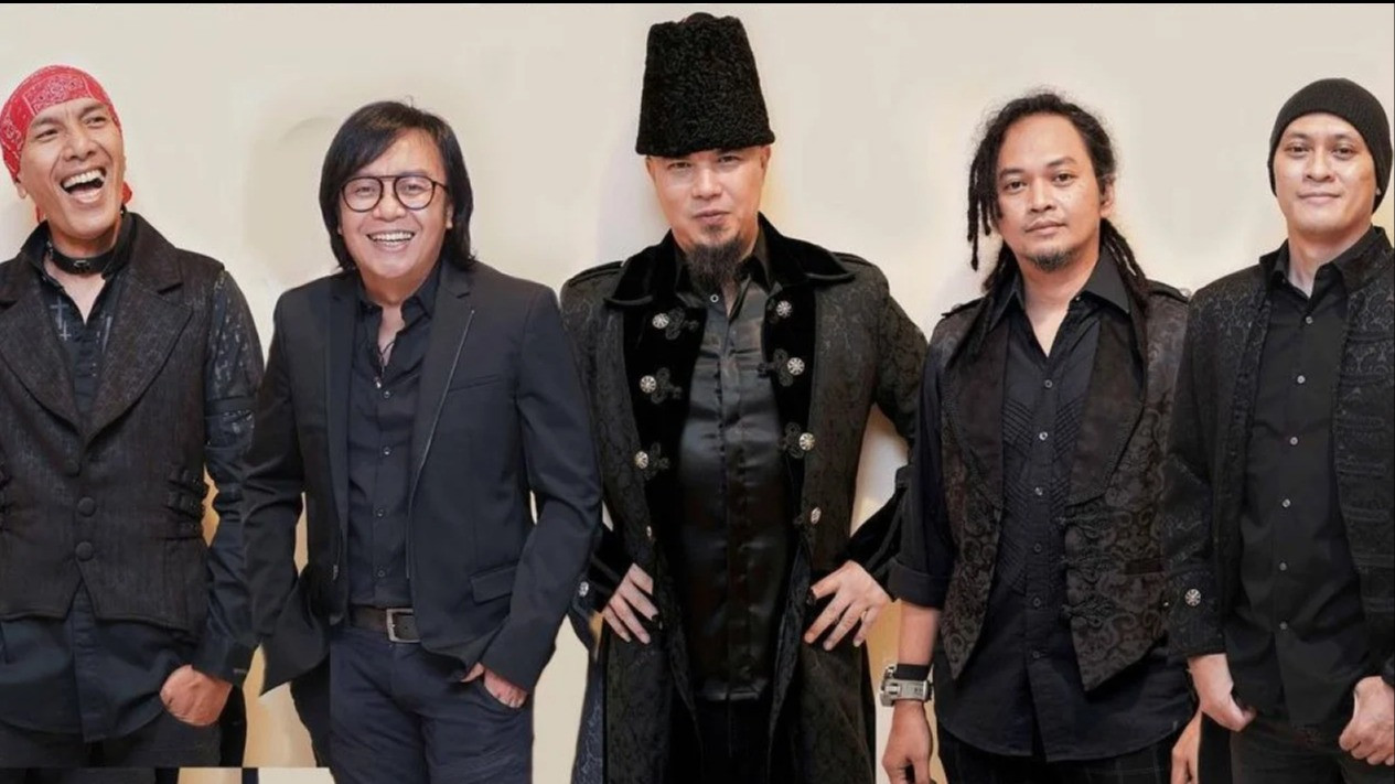 Lirik Lagu Dewa 19 - Kirana.