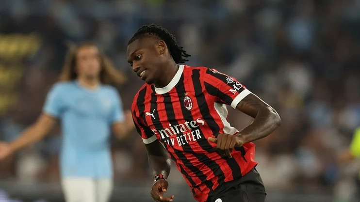 Pemain AC Milan, Rafael Leao