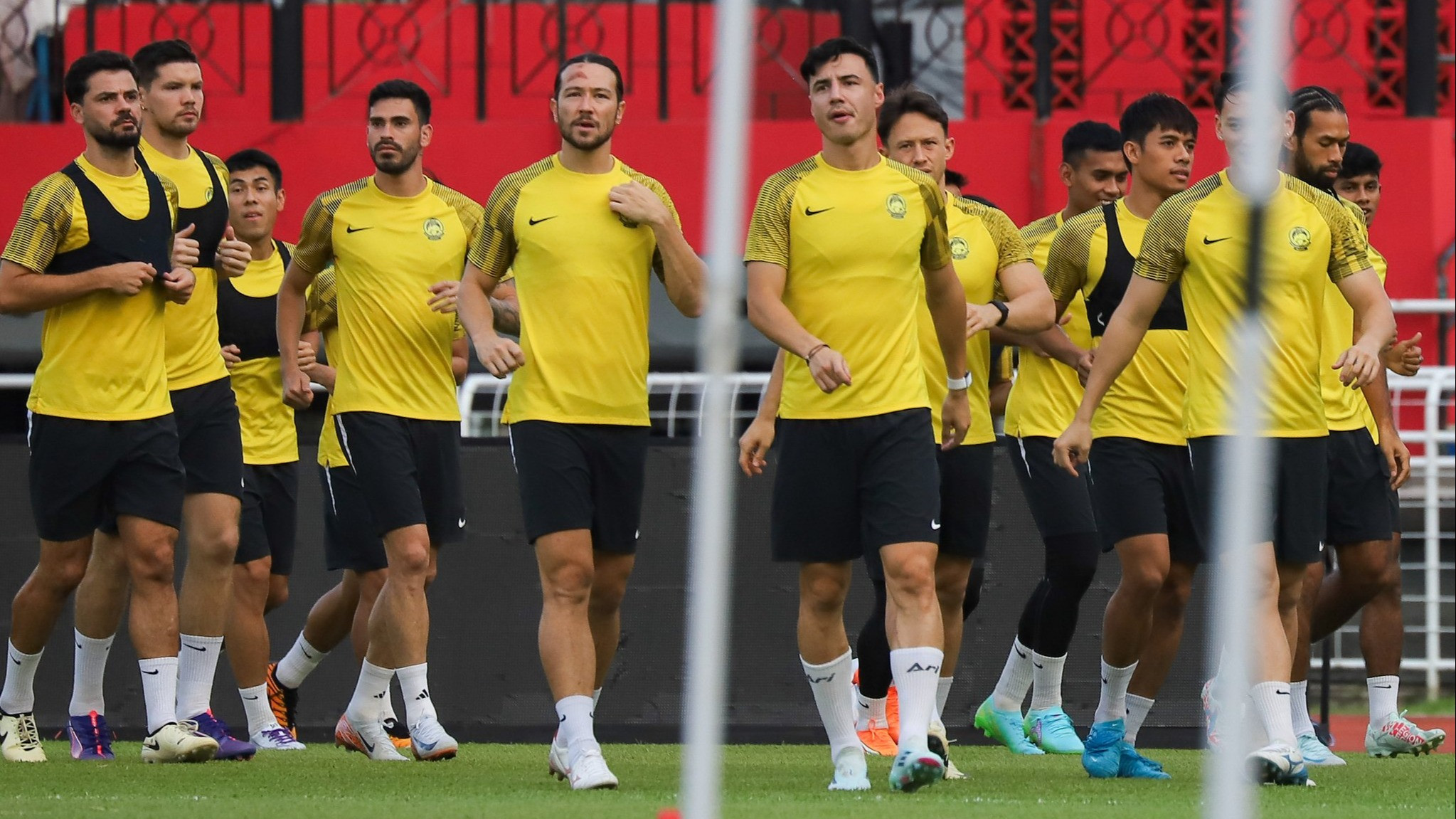 Para Pemain Timnas Malaysia Melakukan Latihan