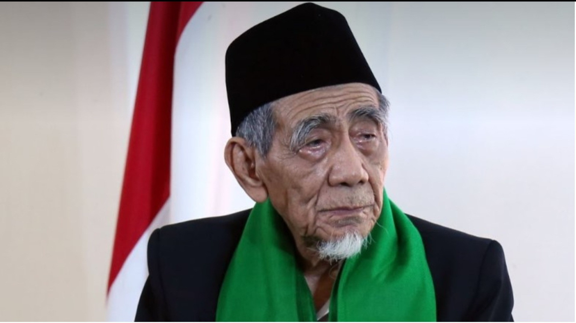 Almarhum Mbah Moen alias KH. Maimun Zubair bagikan amalan Wirid dan doa sunnah Rasulullah SAW setelah shalat Subuh agar rezeki datang