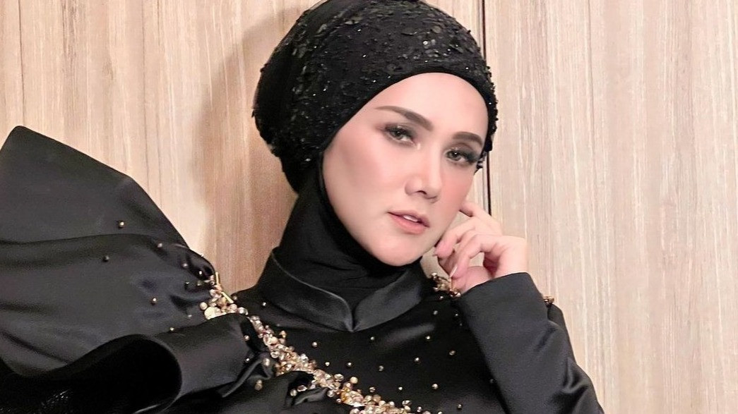 Mulan Jameela istri Ahmad Dhani