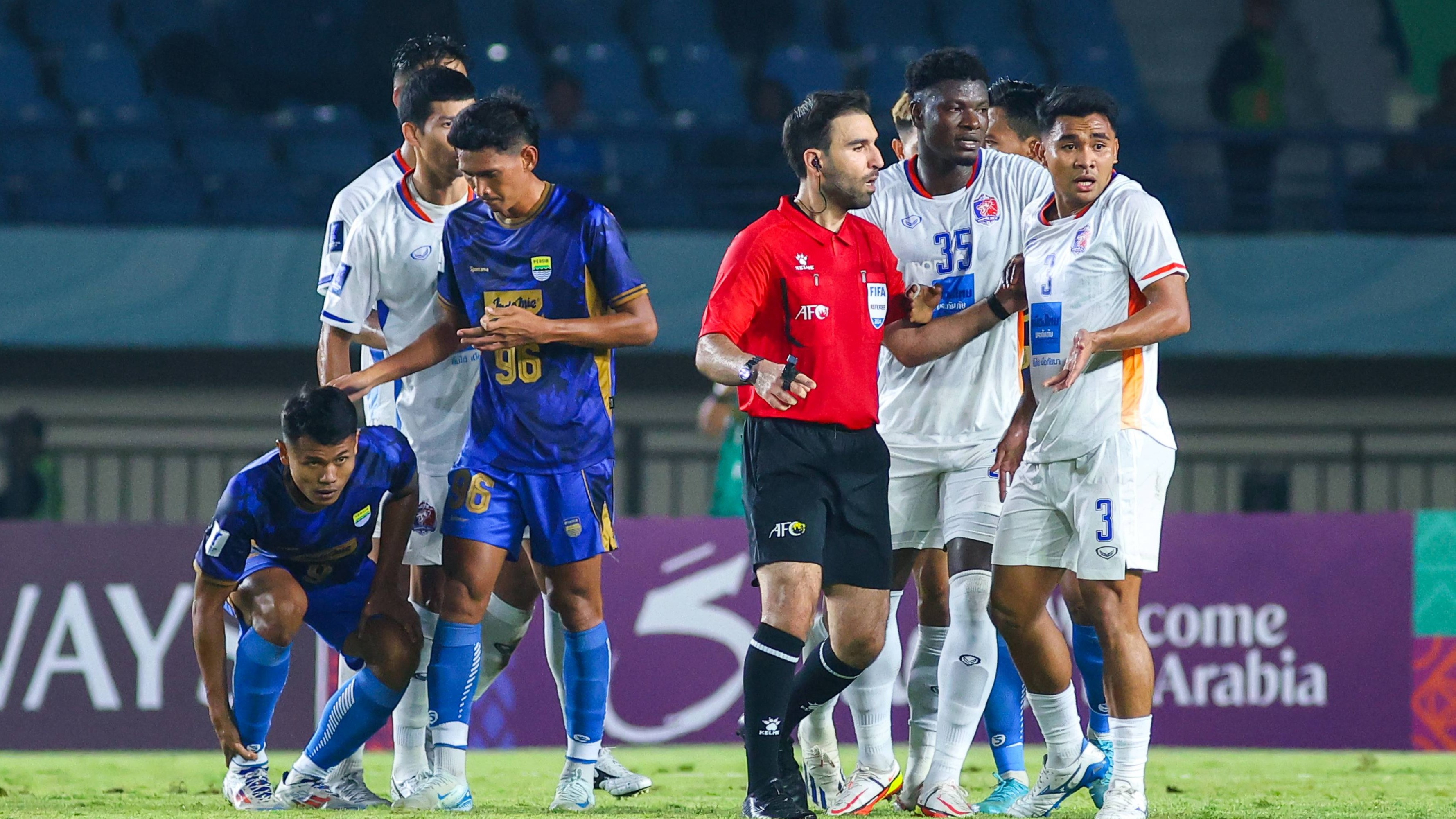 Ketegangaan antar pemain Timnas indonesia