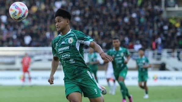 Penyerang PSS Sleman, Hokky Caraka