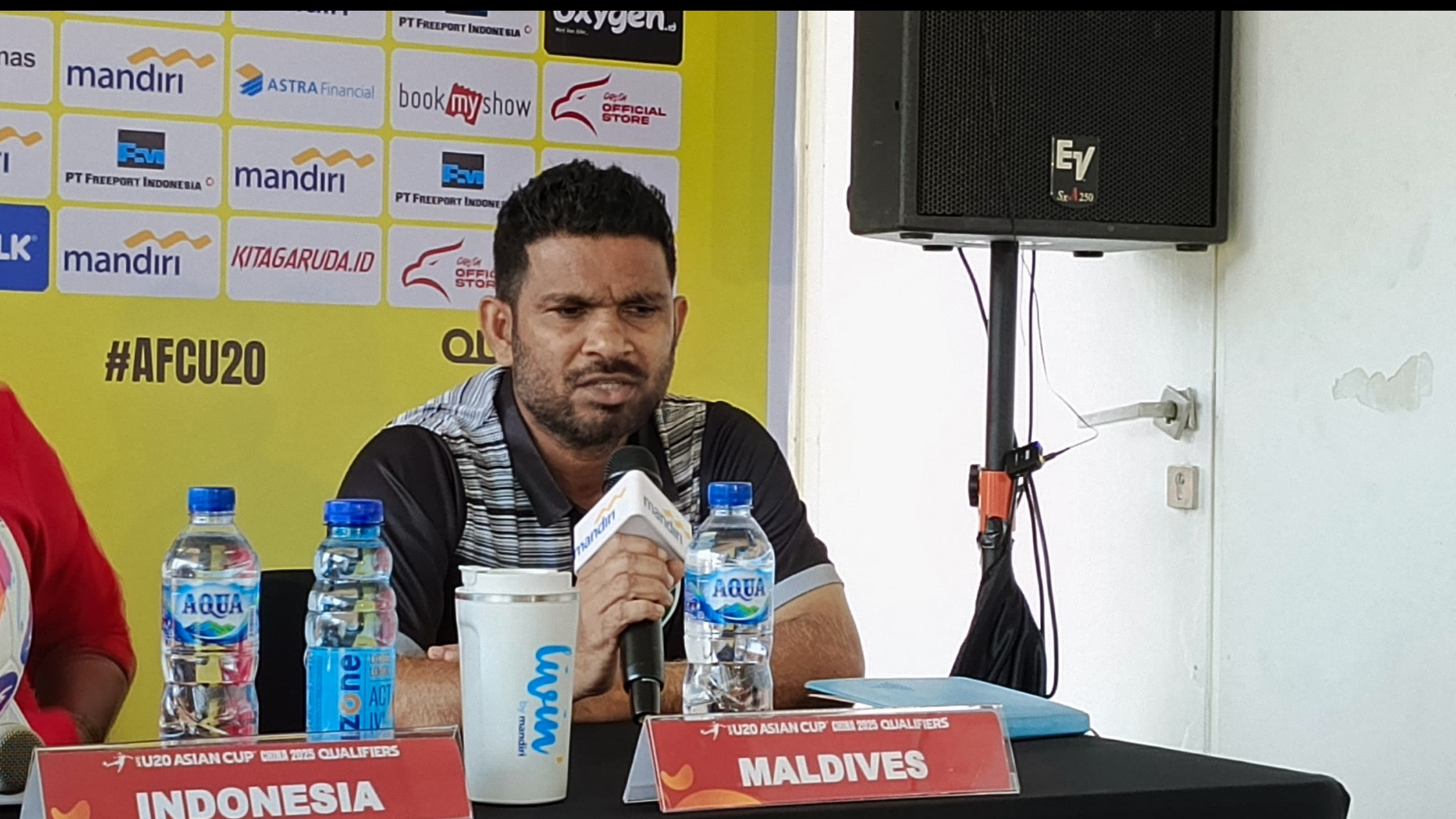 Pelatih Maladewa, Ahmed Shakir