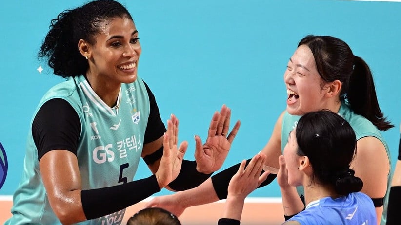 Gyselle Silva bersama skuad GS Caltex