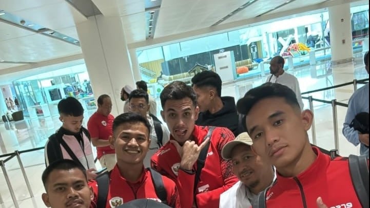 Timnas Indonesia Sudah Tiba di Bahrain, Sandy Walsh dkk Disambut Meriah Suporter Garuda