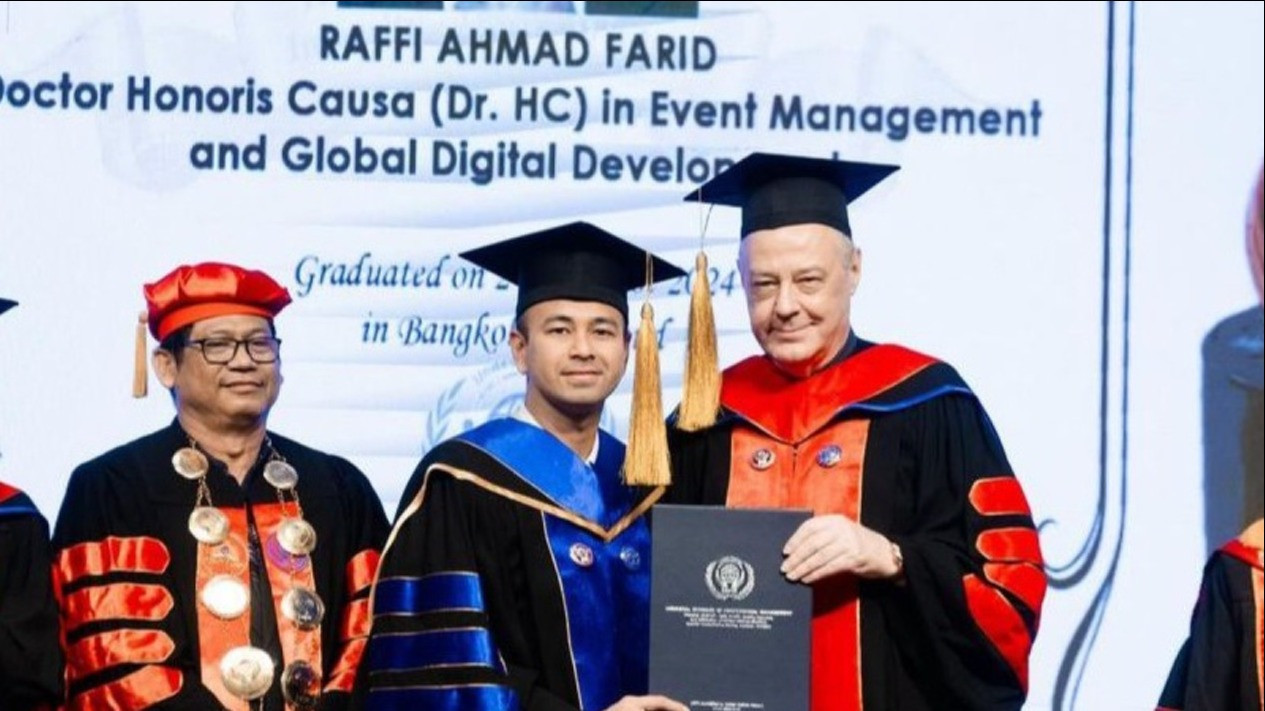 Heboh Gelar Abal-abal Doktor Honoris Causa Raffi Ahmad, Tak Disangka Hotman Paris Sampai Bilang Begini…