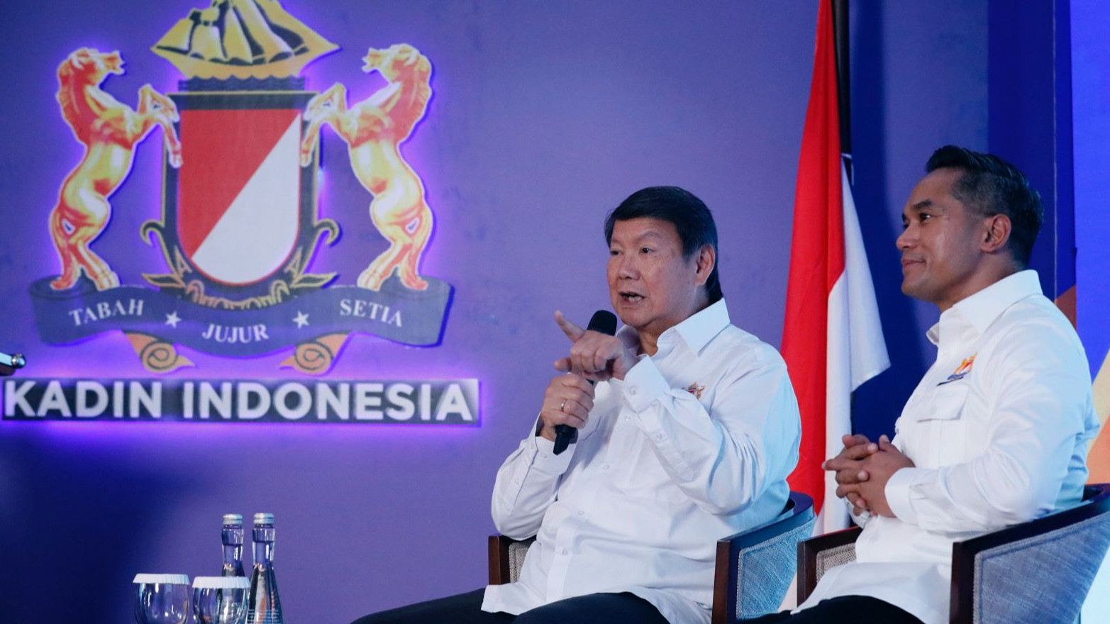 Hashim S. Djojohadikusumo didapuk menjadi Ketua Dewan Penasehat Kamar Dagang dan Industri (Kadin) Indonesia Masa Bakti 2024-2029 yang dipimpin Anindya Bakrie.