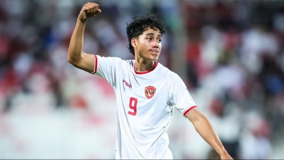 Penyerang Timnas Indonesia Rafael Struick dapat pujian atas gol indahnya