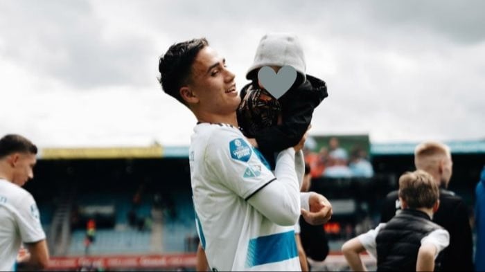 Bintang Timnas Indonesia Betah di PEC Zwolle, Eliano Reijnders akan Perpanjang Kontrak dengan Klub Liga Belanda Itu 
            - galeri foto