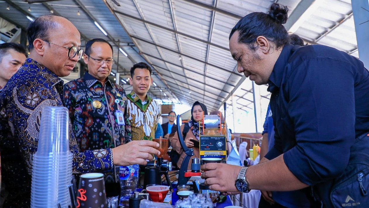 Sekretaris Jenderal Kemnaker, Anwar Sanusi, saat di Naker Fest 2024 di Kota Pangkal Pinang, Provinsi Kepulauan Bangka Belitung.