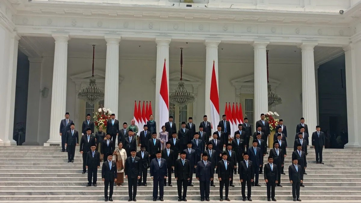 Presiden RI, Prabowo Subianto saat melantik menteri Kabinet Merah Putih di Istana Negara