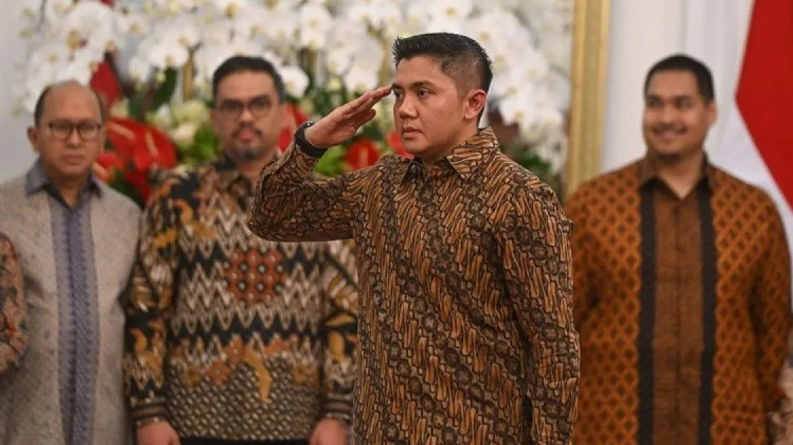 Tak Mundur dari TNI, Segini Gaji Mayor Teddy Sebagai Prajurit dan Seskab Prabowo, Harta Kekayaannya Bikin Melongo