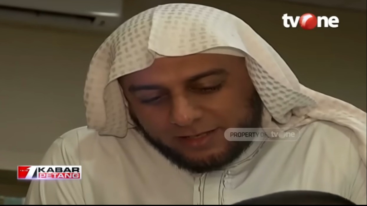 Almarhum Syekh Ali Jaber bicara syarat shalat Tahajud