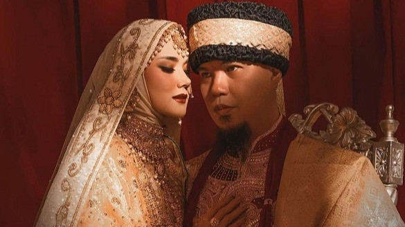 Mulan Jameela dan Ahmad Dhani