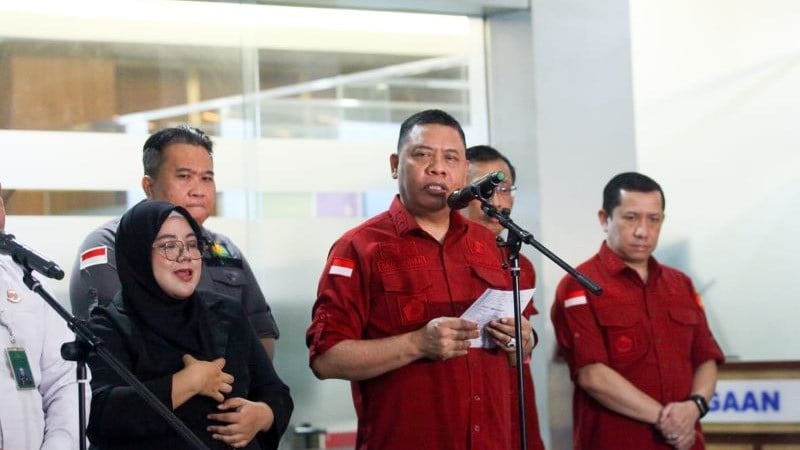 Dirdik Jampidsus Kejagung, Abdul Qohar saat Konferensi Pers JAM Pidsus Kejaksaan Agung RI mengenai Perkembangan dalam Penyidikan Dugaan Suap atau Gratifikasi Oknum Hakim PN Surabaya