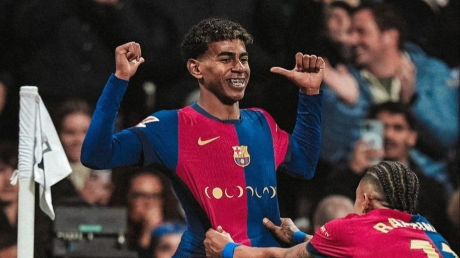 Wonderkid Barcelona Lamine Yamal Melakukan Selebrasi usai Mencetak Gol ke Real Madrid