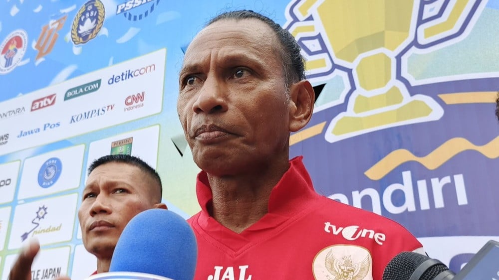 Legenda Timnas Indonesia Rochy Putiray