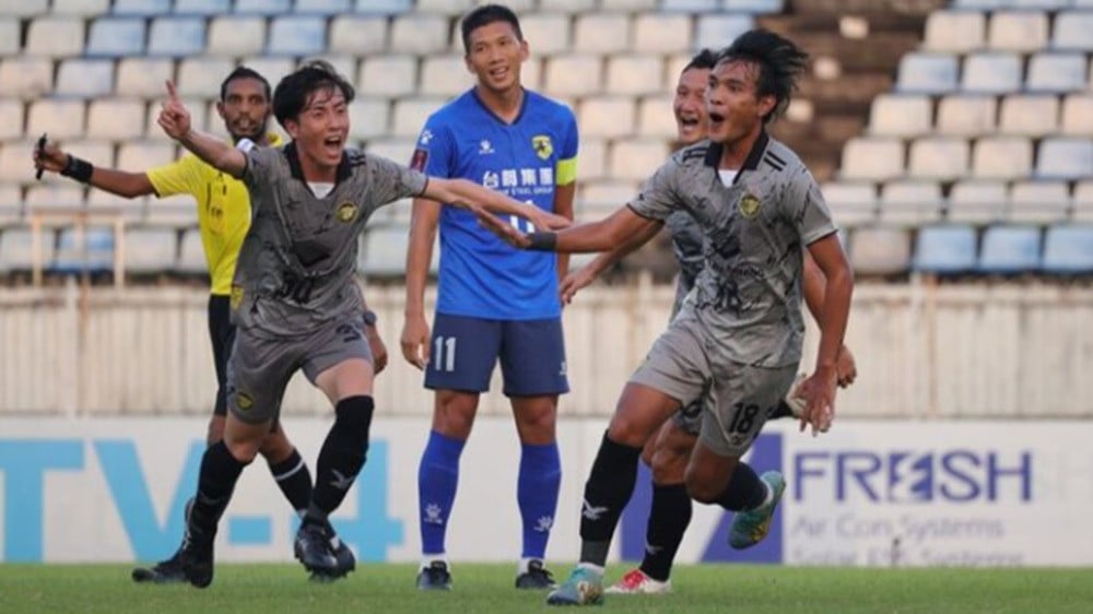 Lama Tak Terdengar Kabarnya, Eks Wonderkid Timnas Indonesia Tiba-Tiba Bikin Sensasi di Sepak Bola Asia
            - galeri foto