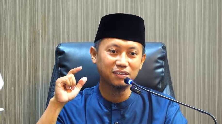 Ustaz Ammi Nur Baits jelaskan kegiatan jual beli atau transaksi seperti riba