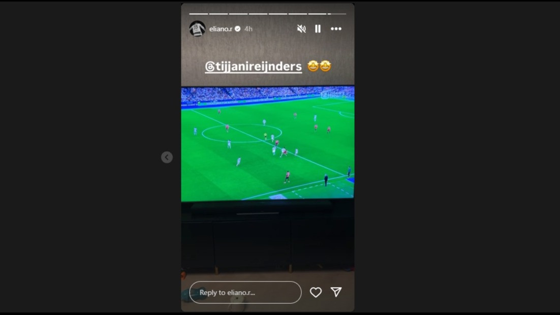 Eliano Reijnders bereaksi terhadap gol Tijjani Reijnders