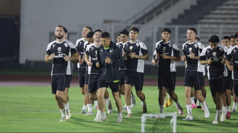 Para pemain Timnas Indonesia di sesi latihan jelang hadapi Jepang di Kualifikasi Piala Dunia 2025