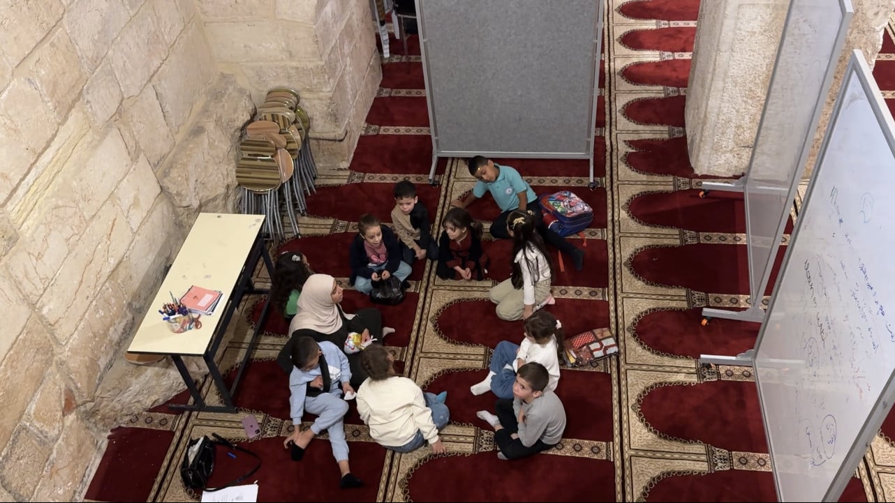 Suasana ruang kelas di bawah kompleks Masjid Al-Aqsa