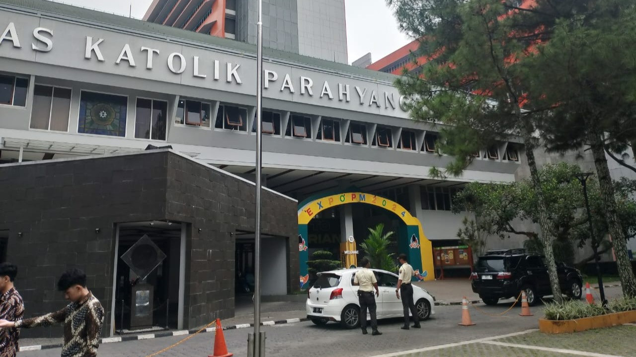 Polda Jabar Turun Tangan, Atasi Teror Bom Misterius di Unpar Bandung Saat  Henda Acara Wisuda