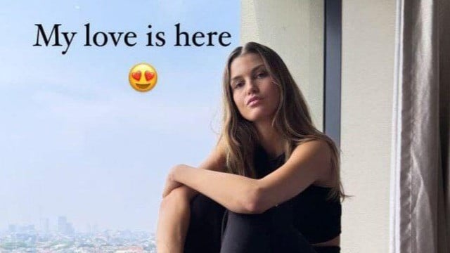 Luna Bijl kekasih Maarten Paes tiba di Jakarta untuk mendukung Timnas Indonesia.