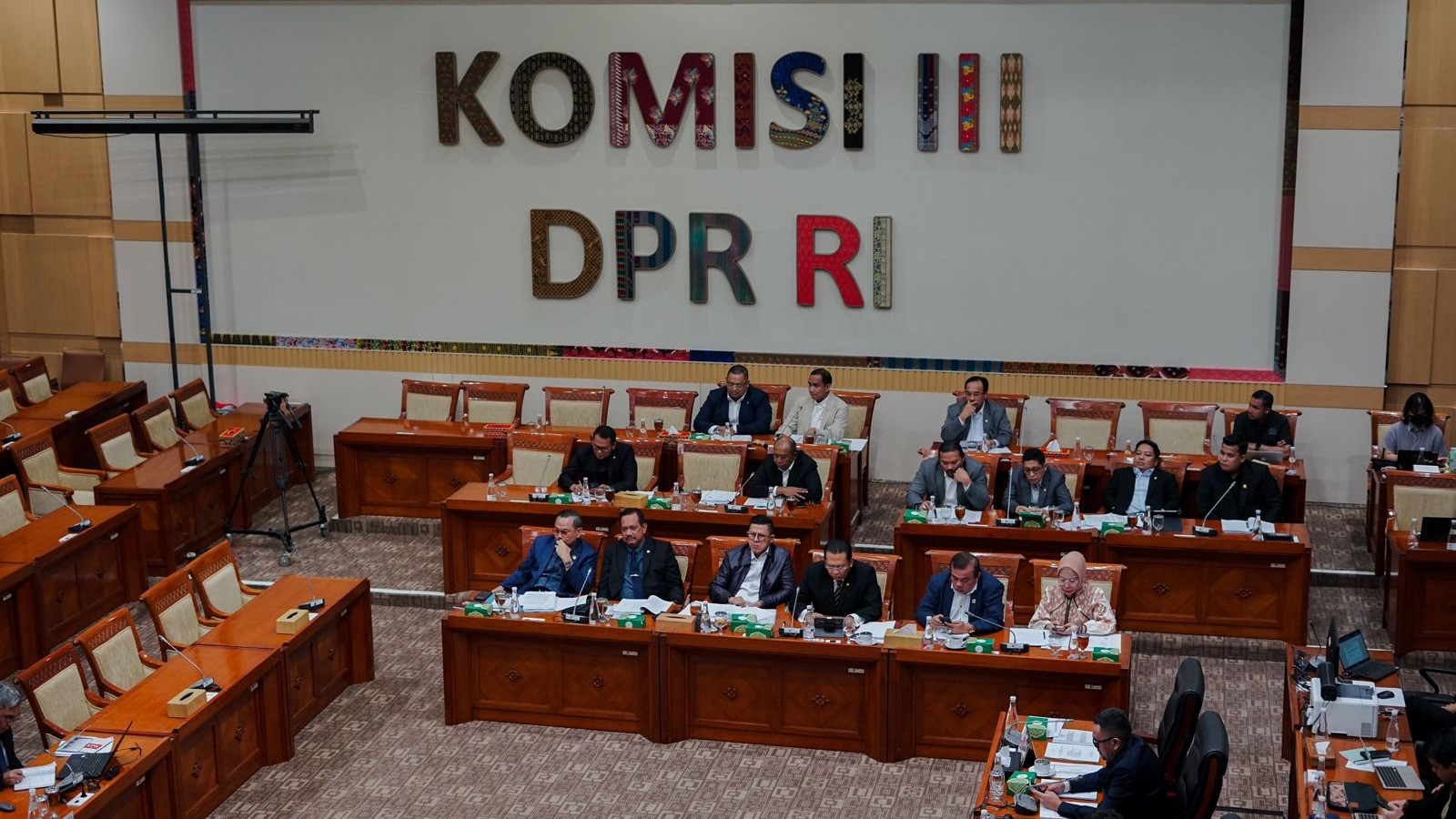 Komisi III DPR RI, Gelar Rapat Calon Pimpinan KPK di gedung DPR RI (18/11/2024)