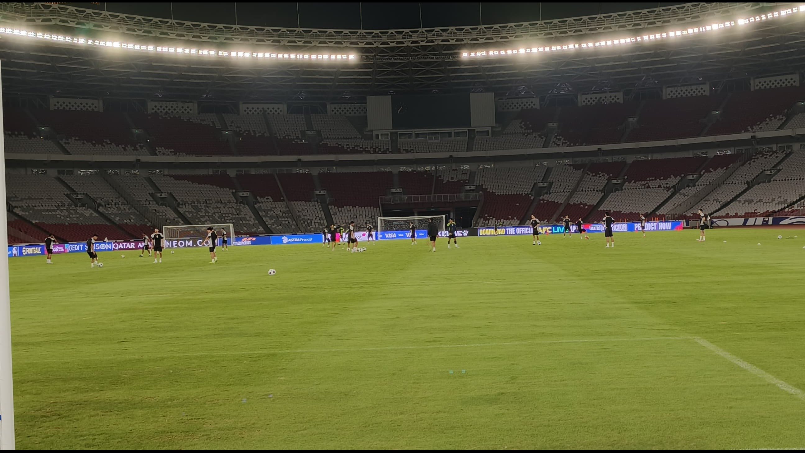 Suasana Latihan Timnas Indonesia di Stadion Gelora Bung Karno, Jelang Hadapi Arab Saudi di Kualifikasi Piala Dunia 2026