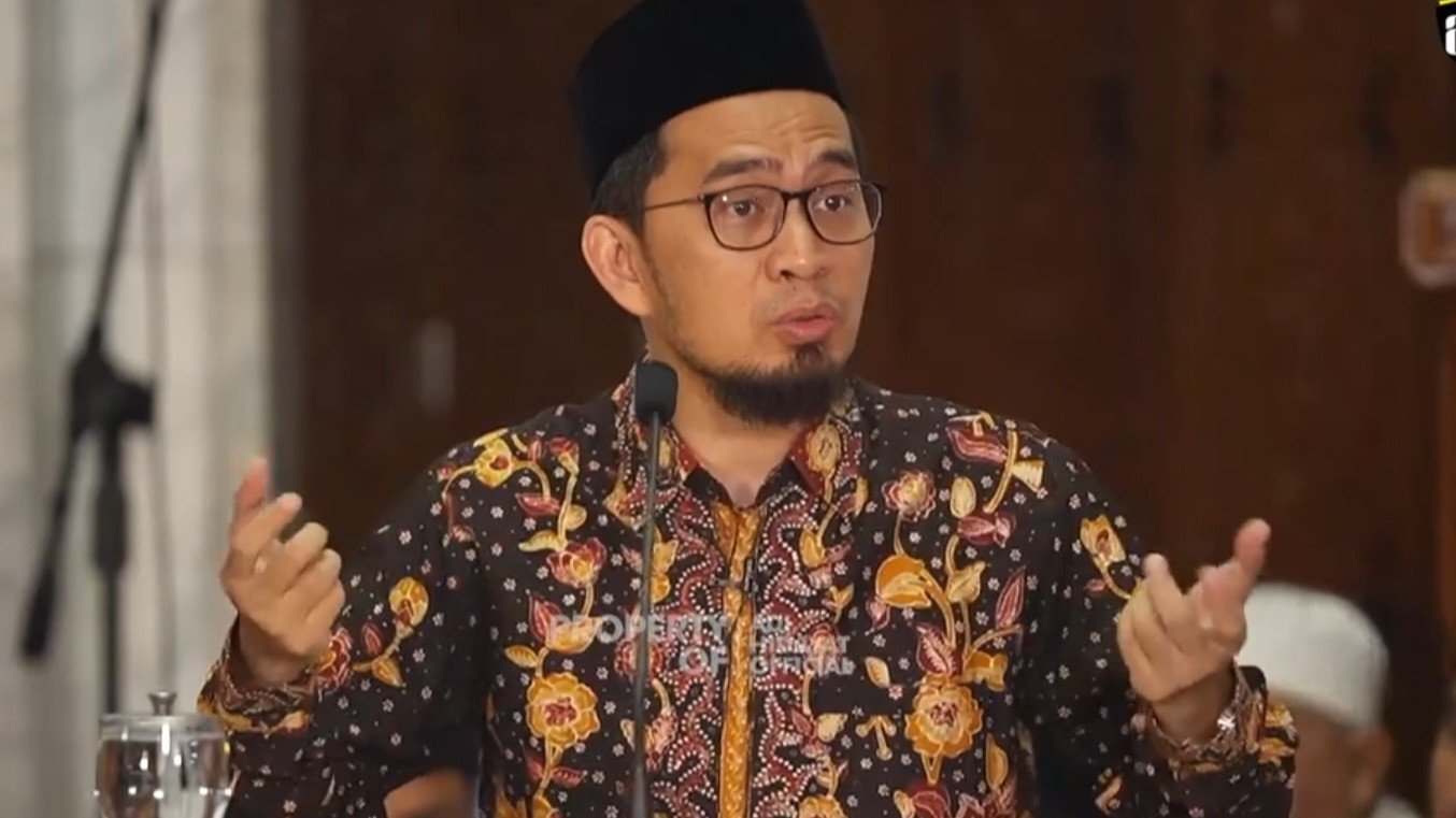 Meski Shalat Khusyuk sampai Menangis Tidak Akan Diterima Jika Lakukan Hal Ini saat Wudhu, Ustaz Adi Hidayat Bilang...
            - galeri foto