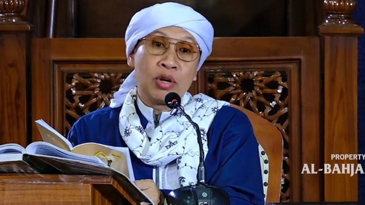 Bolehkah Kuburan Dipaving atau Dicor? Buya Yahya Jawab Tegas, Ternyata Menurut Para Ulama Hukumnya...
            - galeri foto