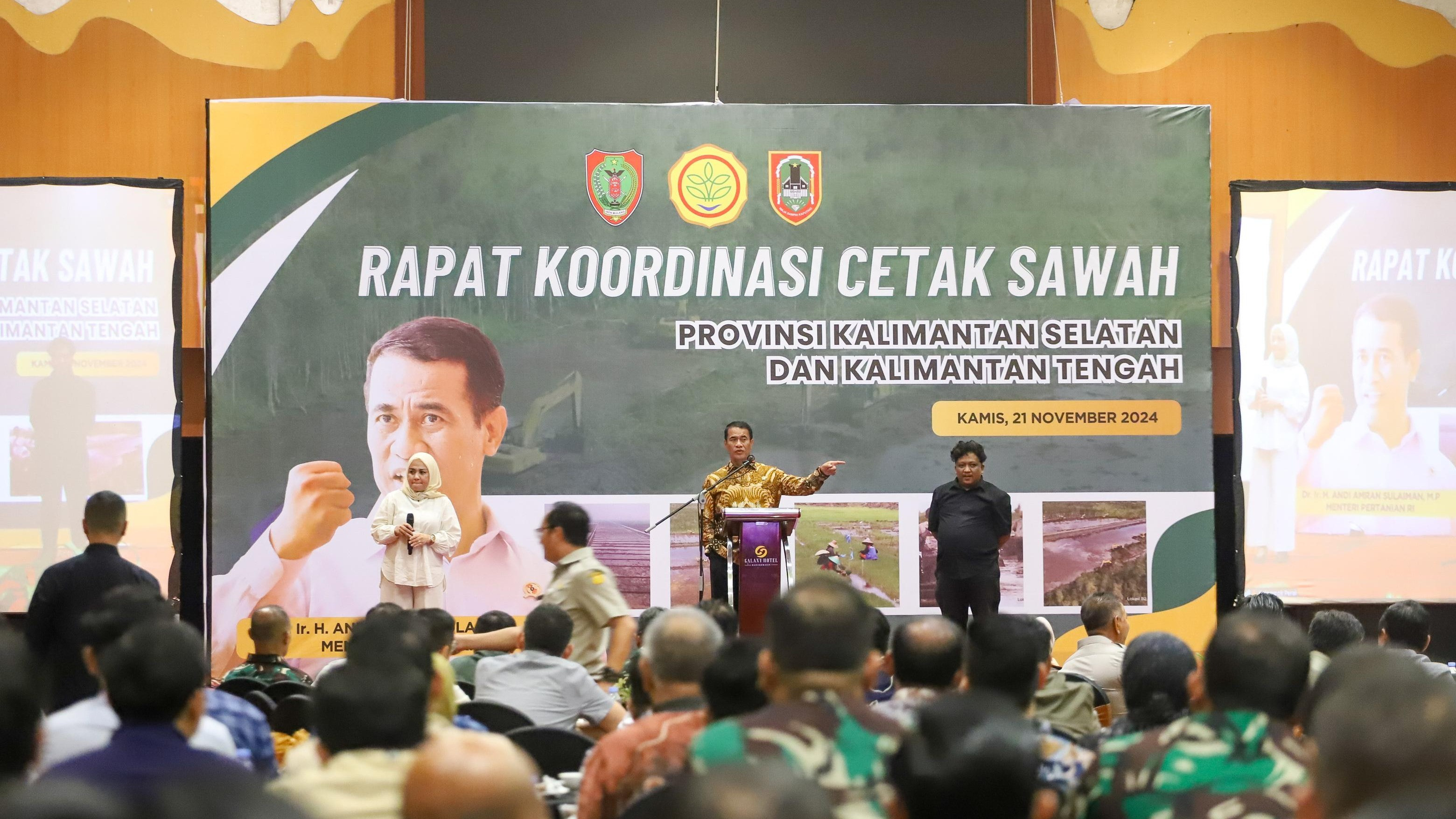 Menteri Pertanian, Andi Amran Sulaiman (Mentan Amran) melakukan kunjungan kerja maraton ke tiga provinsi di Kalimantan dalam satu hari pada Kamis, 12 November 2024..