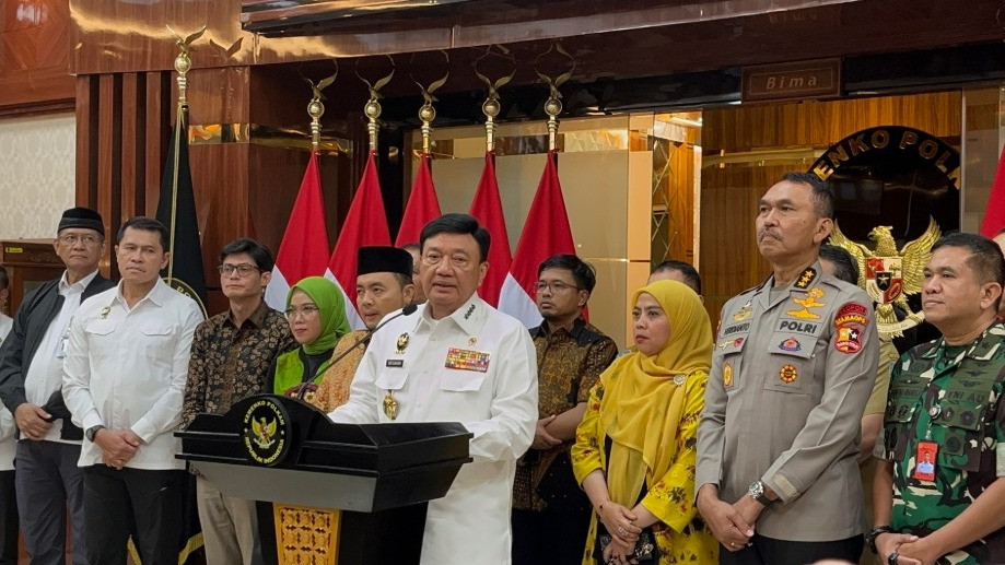 Menteri Koordinator Bidang Politik dan Keamanan (Menko Polkam), Budi Gunawan meminta masyakarat Indonesia tidak golongan putih (Golput) saat pelaksanaan Pilkada Serentak 2024, pada Rabu (27/11/2024).