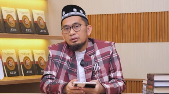 Ustaz Adi Hidayat jelaskan amalan bila tidak kuat shalat tahajud