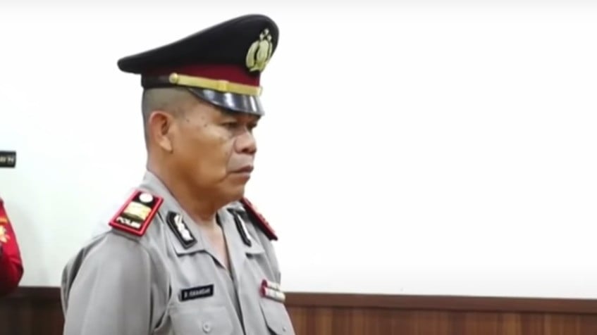 Pelaku kasus polisi tembak polisi, AKP Dadang Iskandar saat menjalani sidang kode etik profesi, Rabu (27/11).