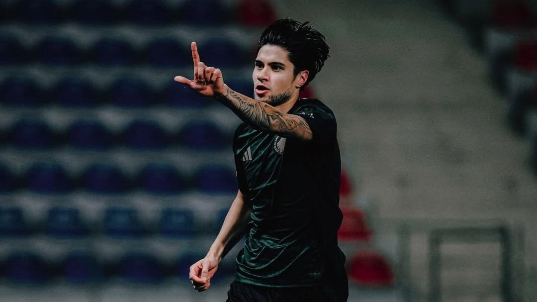 Kevin Diks saat melakukan selebrasi usai cetak gol untuk FC Copenhagen